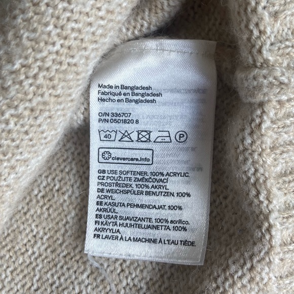 H&M DIVIDED beige/oatmeal cropped sweater size XL - Picture 9 of 10